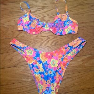 Kulani Kinis Vibrant Floral Bikini